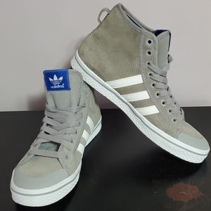 ADIDAS Hightops (never worn)